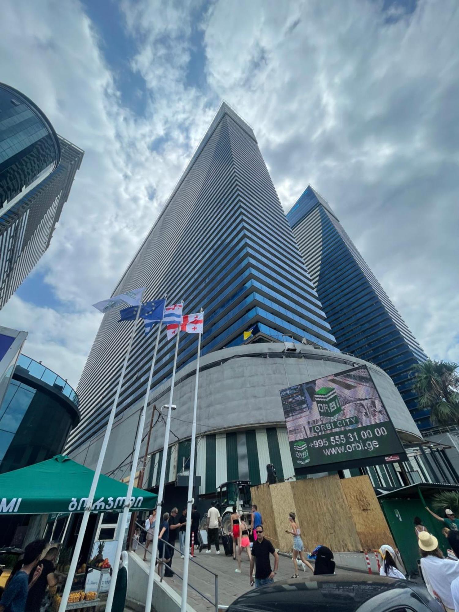 Orbi City Panorama Towers Hotel Batumi Exterior foto